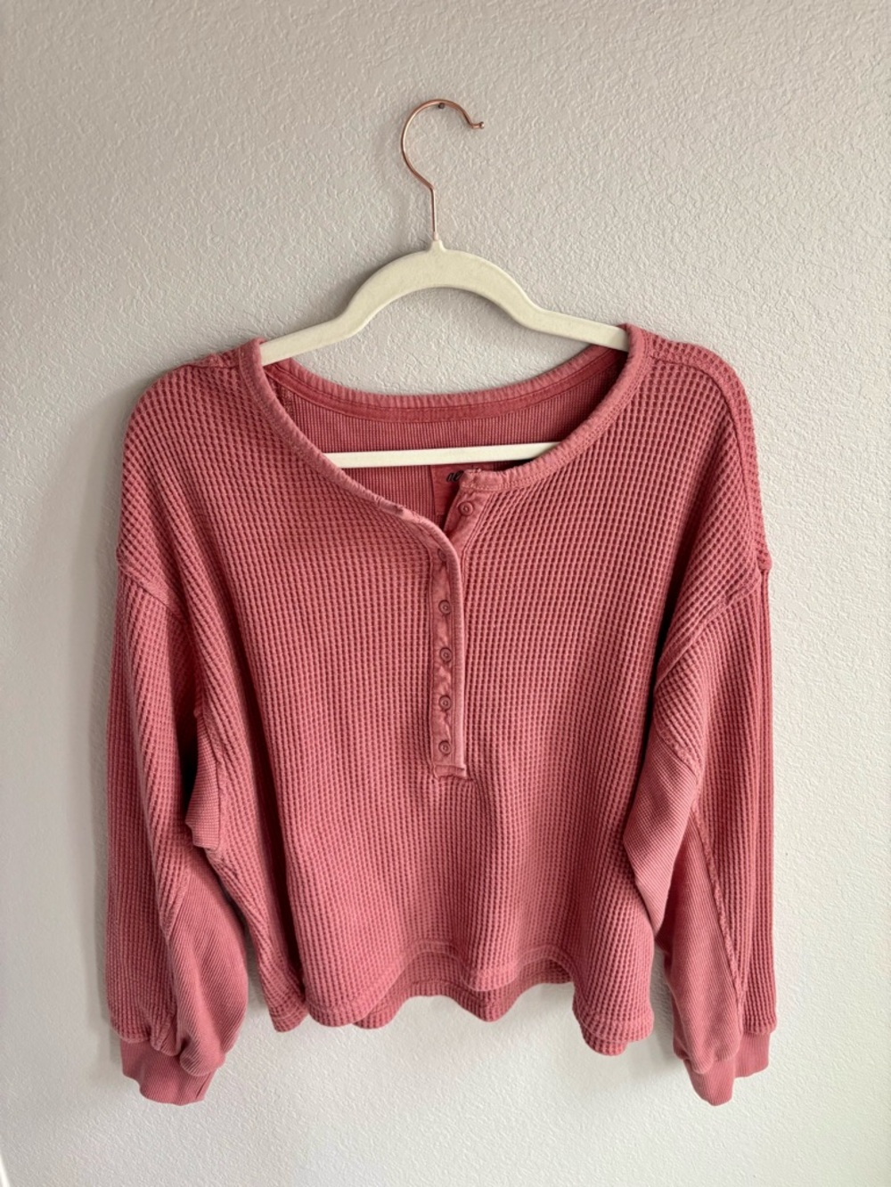 Aerie Cropped Waffle Henley Sweatshirt in Dusty Rose